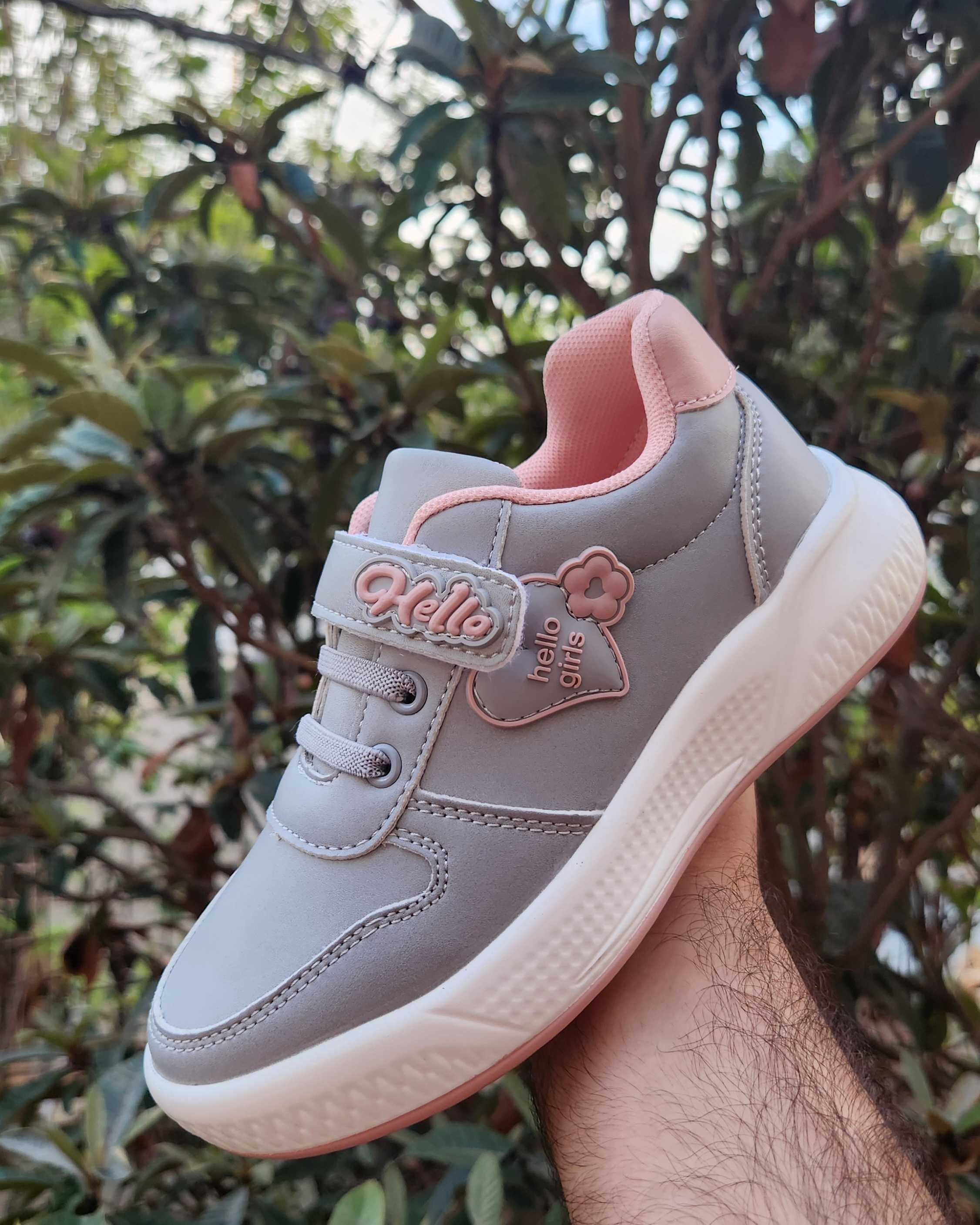 Shoes 28