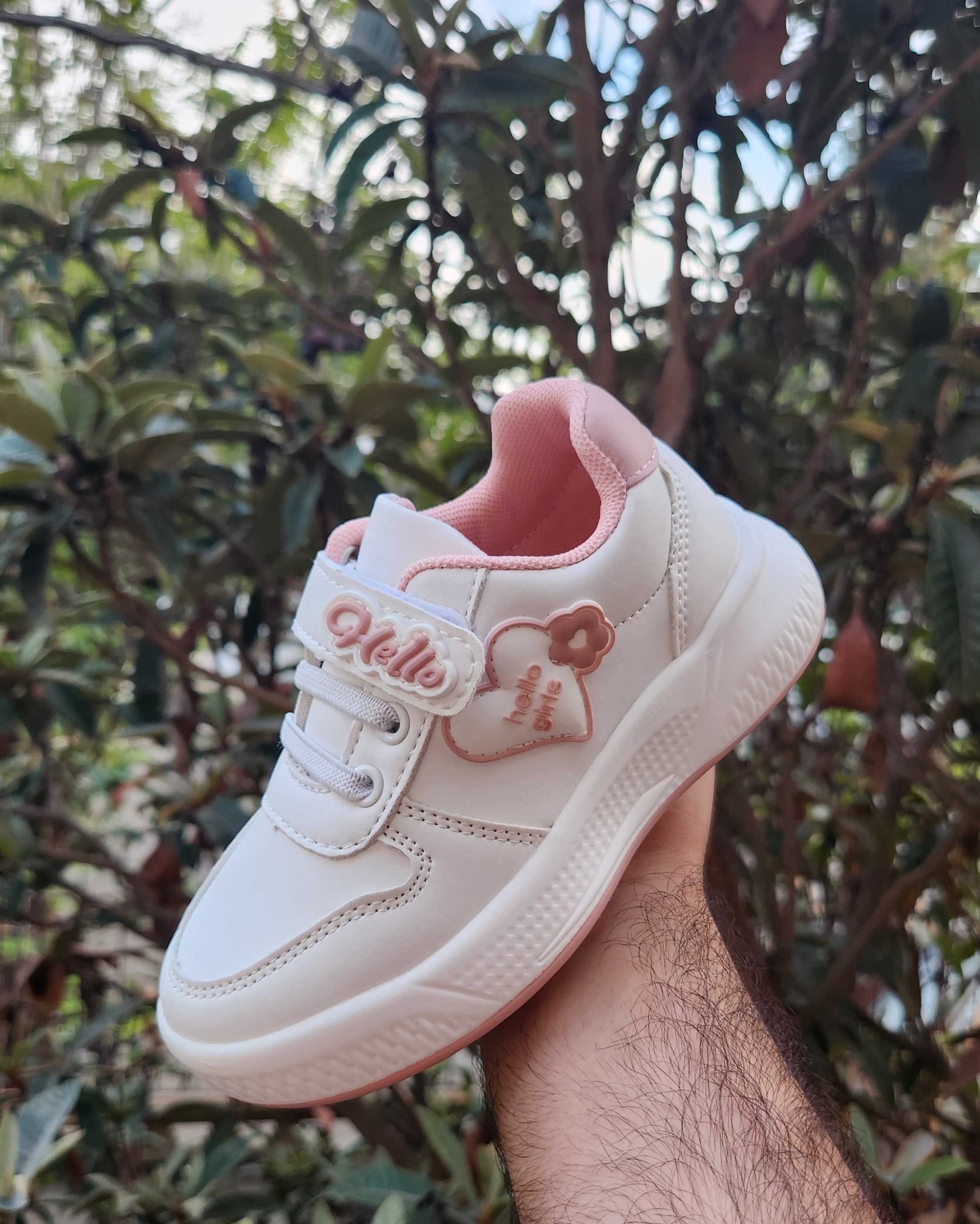 Shoes 28